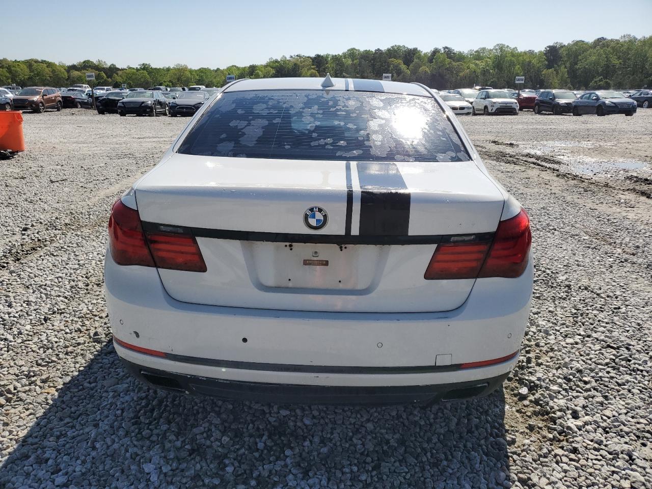 2014 BMW 740 I - zdjęcie 6