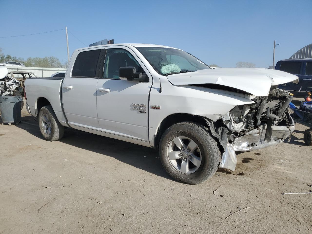 2019 Ram 1500 Classic Slt - zdjęcie 4