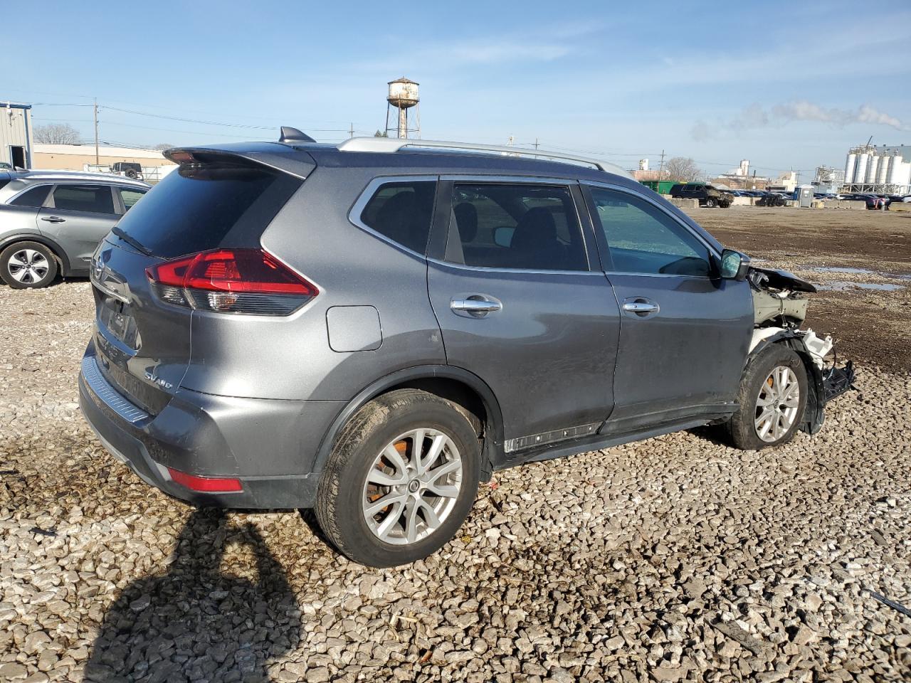 2018 Nissan Rogue S - zdjęcie 3