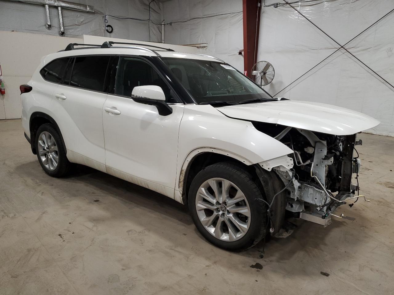 2021 Toyota Highlander Limited - zdjęcie 4