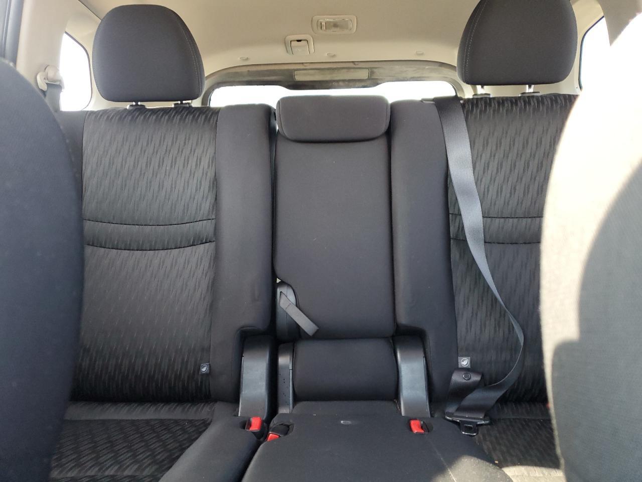 2018 Nissan Rogue S - zdjęcie 10
