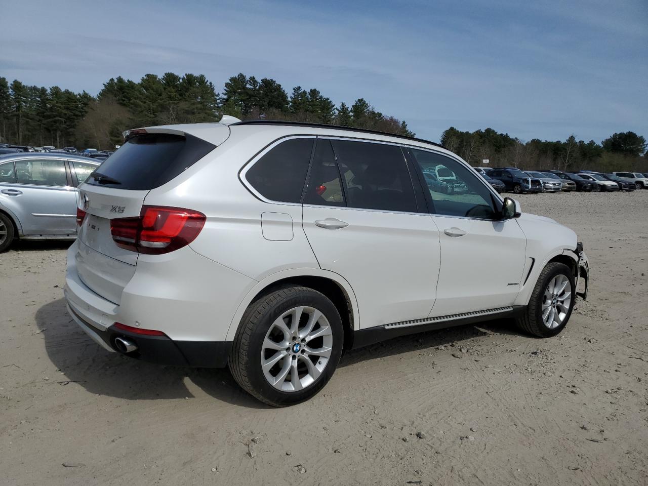 2015 BMW X5 xDrive35I - zdjęcie 3
