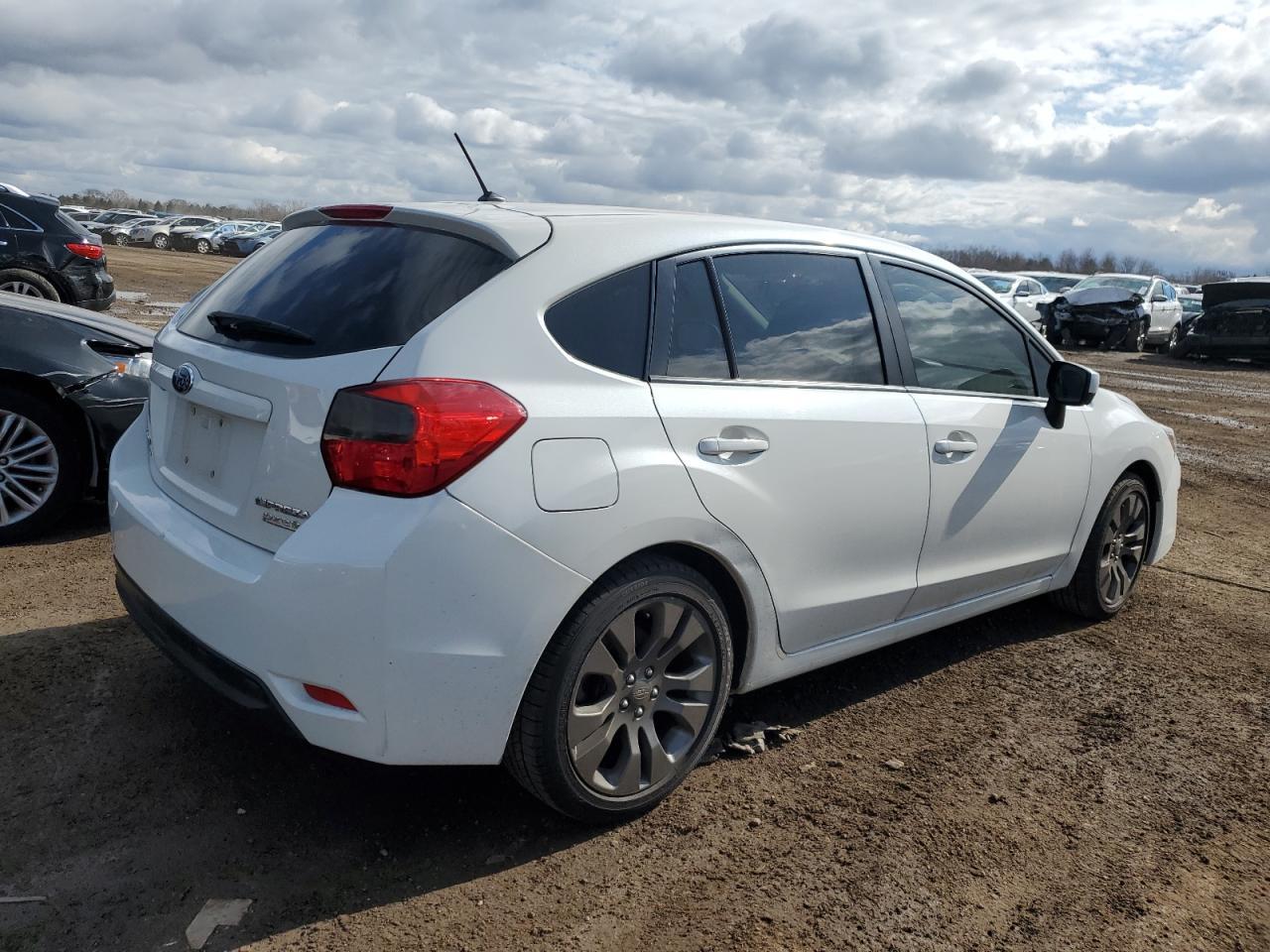 2016 Subaru Impreza Premium - zdjęcie 3