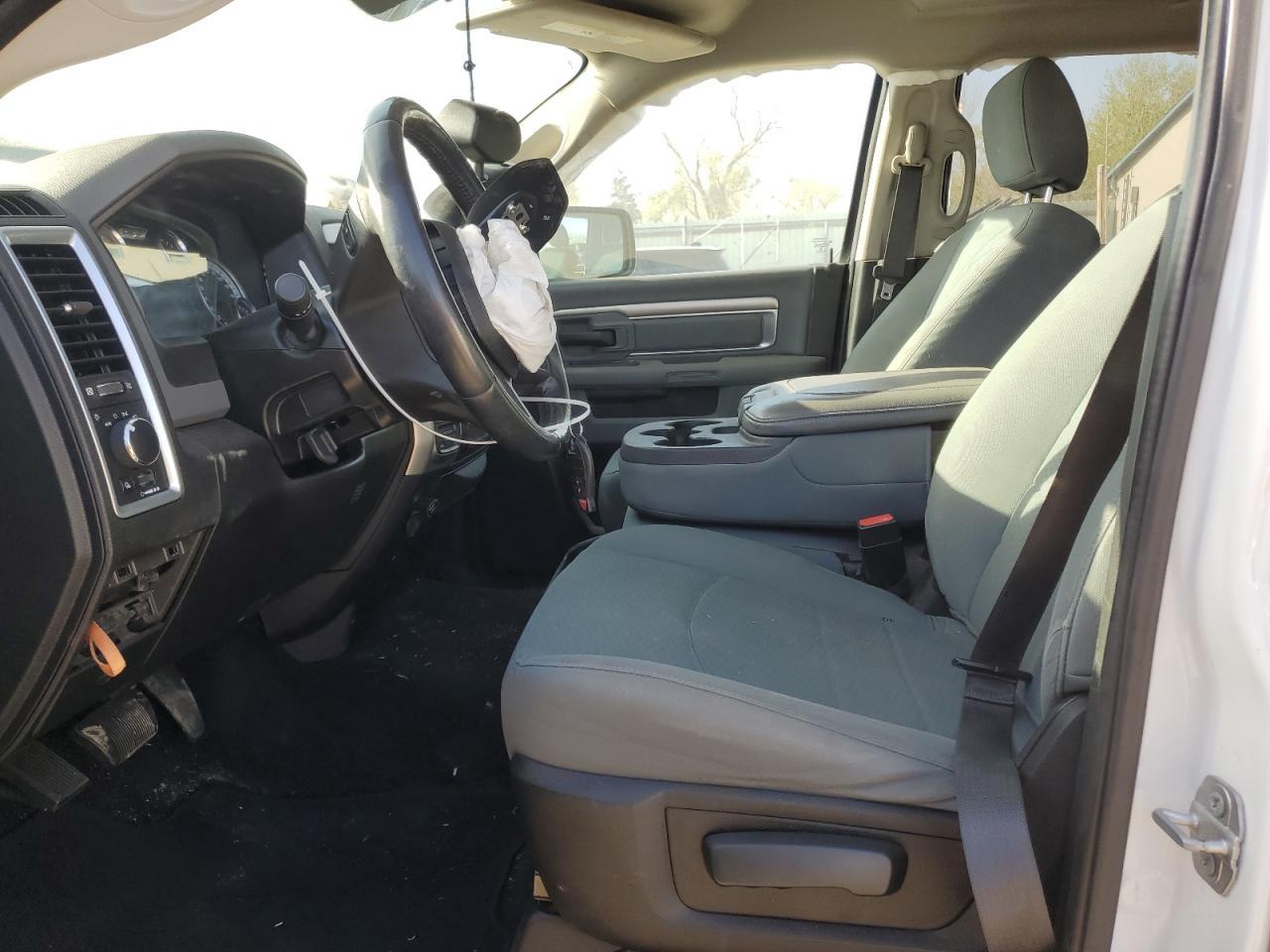 2019 Ram 1500 Classic Slt - zdjęcie 7