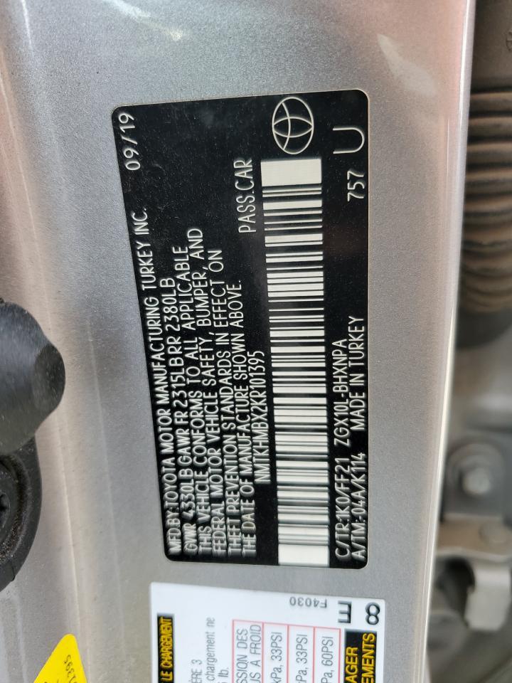 2019 Toyota C-Hr Xle - zdjęcie 13