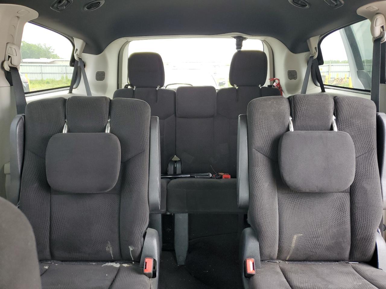 2017 Dodge Grand Caravan Se - zdjęcie 10