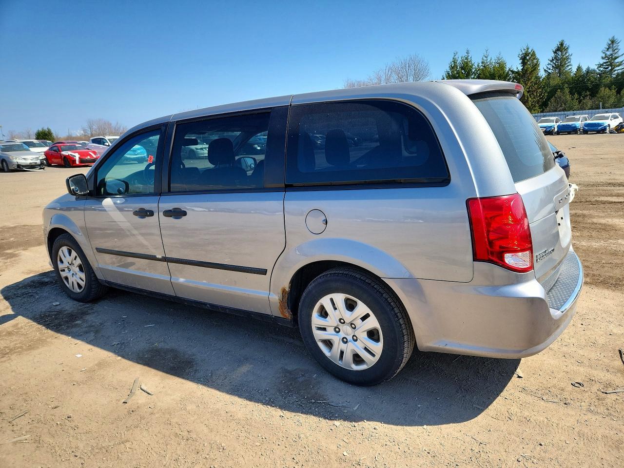 2014 Dodge Grand Caravan Se - zdjęcie 2