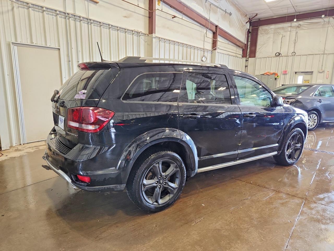2018 Dodge Journey Crossroad - zdjęcie 3