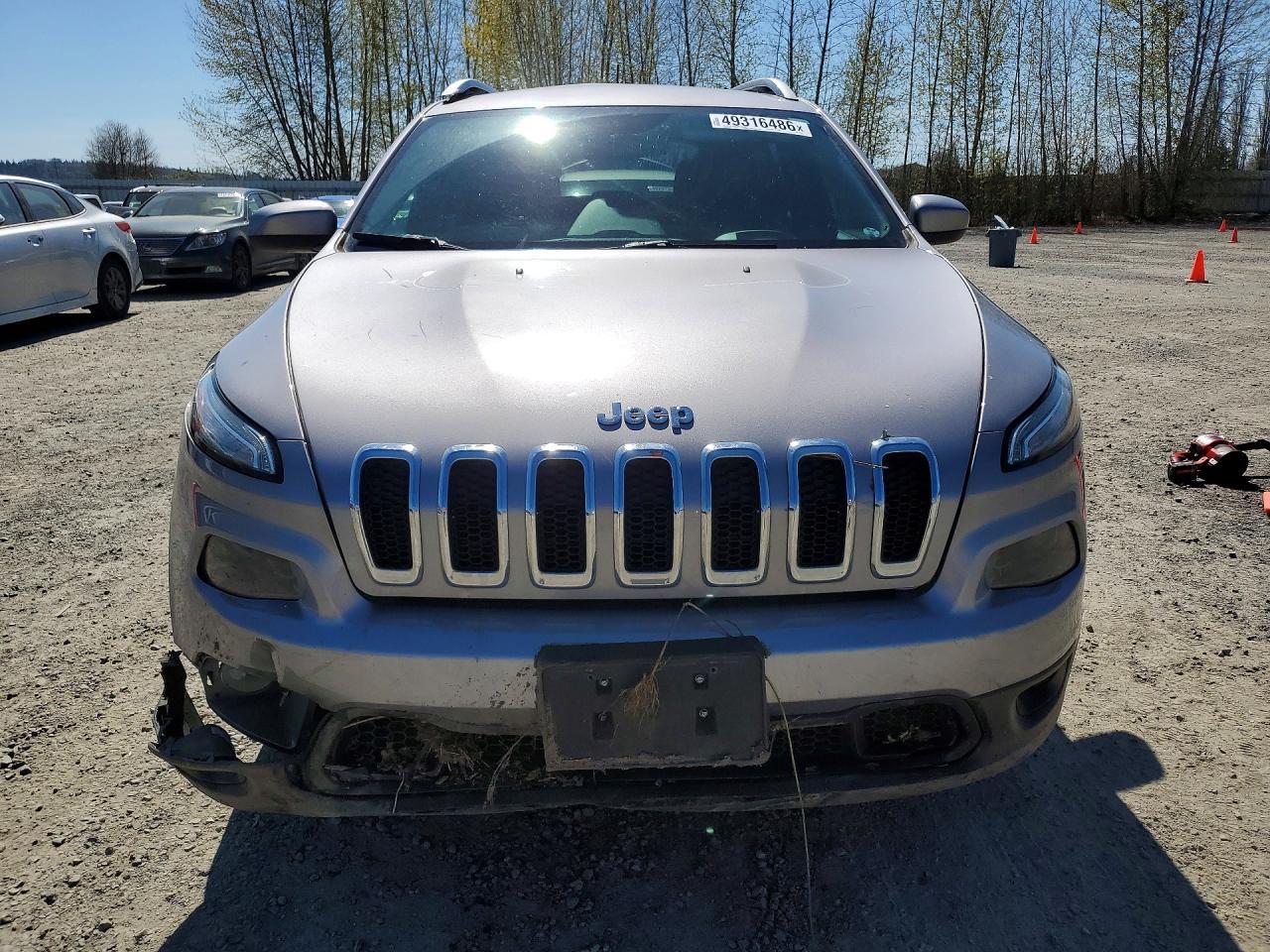 2018 Jeep Cherokee Latitude - zdjęcie 5