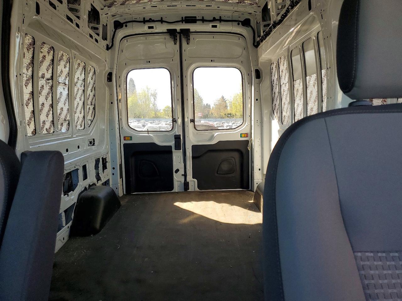 2023 Ford Transit T-350 - zdjęcie 10