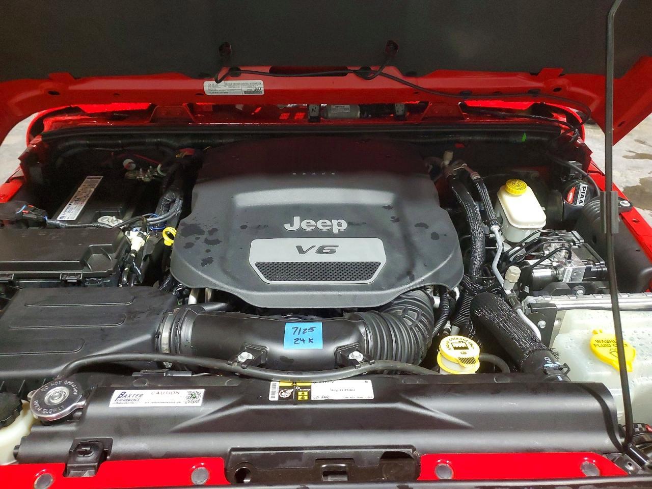 2015 Jeep Wrangler Rubicon - zdjęcie 11