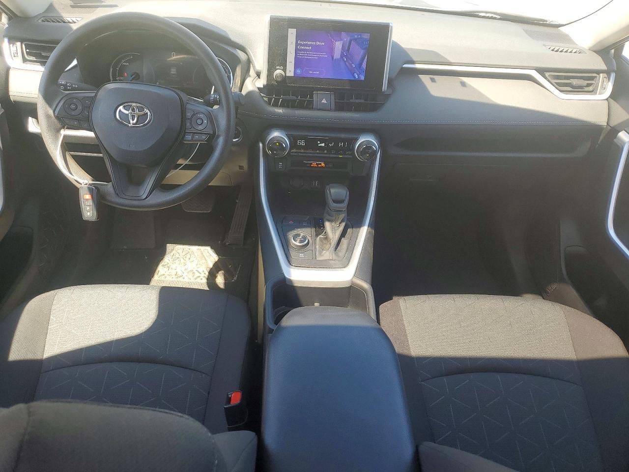 2024 Toyota Rav4 Hybrid Xle - zdjęcie 8