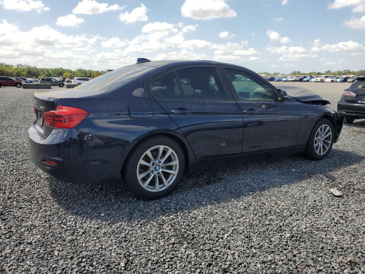 2017 BMW 320 I - zdjęcie 3