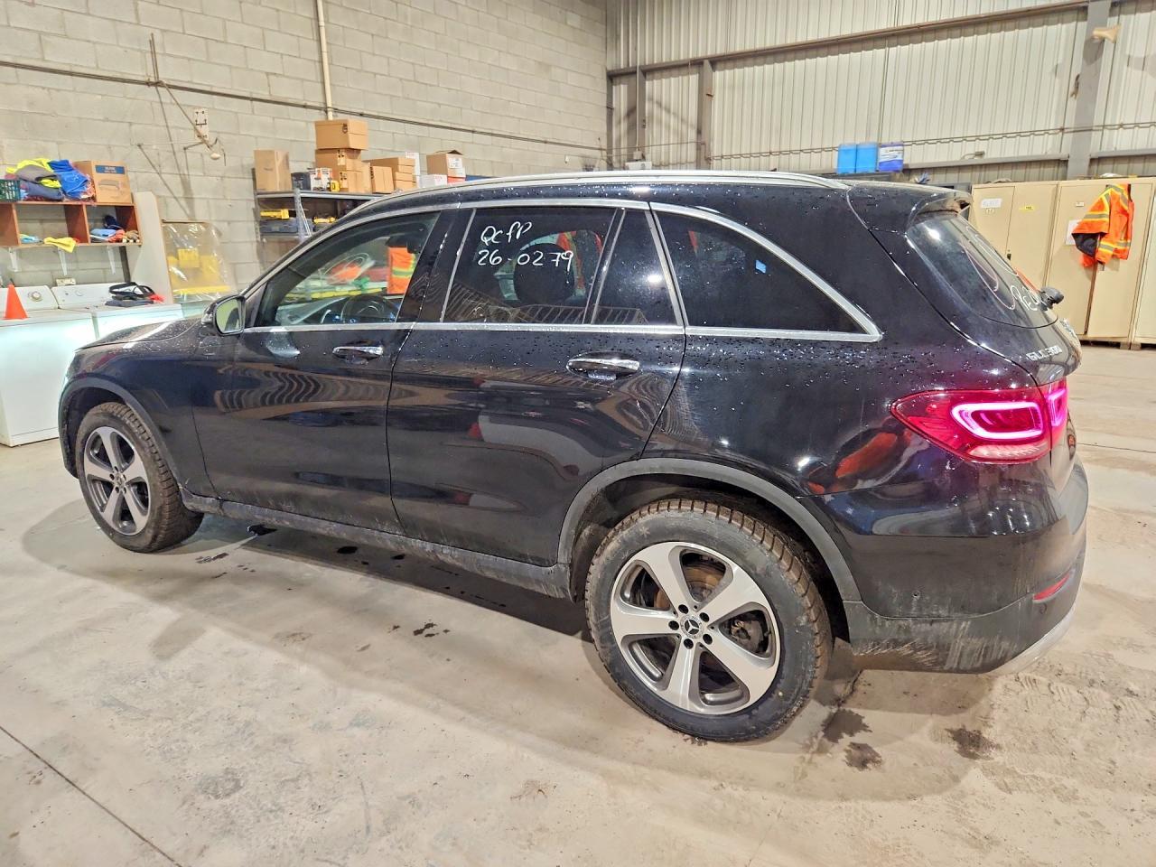 2021 Mercedes Benz Glc 300 4Matic - zdjęcie 2