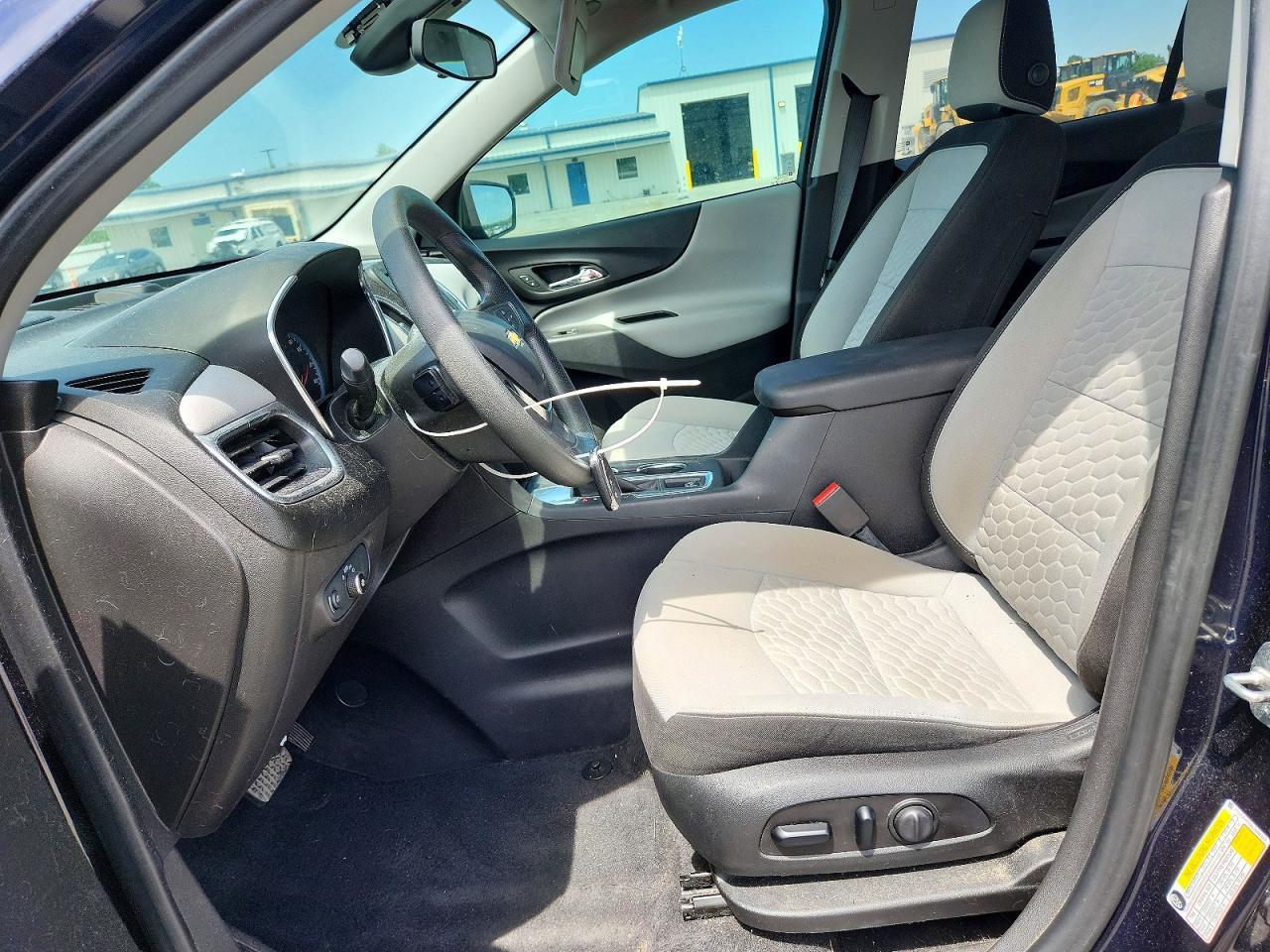 2020 Chevrolet Equinox Ls - zdjęcie 7