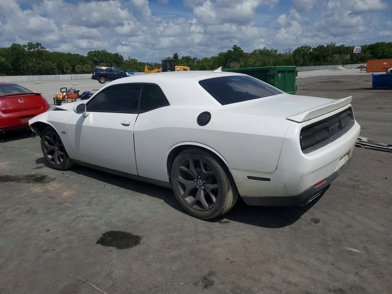 2018 Dodge Challenger R - zdjęcie 2