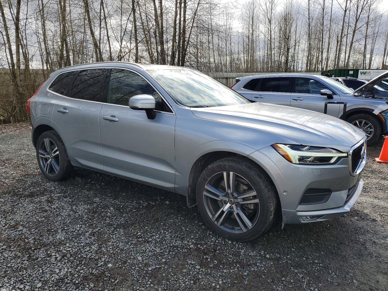2018 Volvo Xc60 T6 Momentum - zdjęcie 4