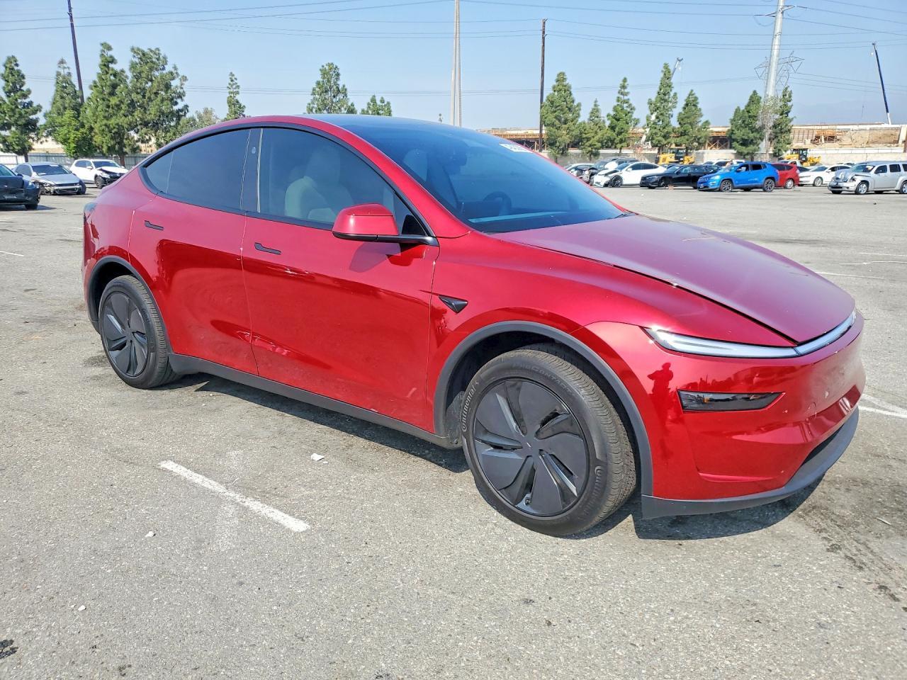 2026 Tesla Model Y - zdjęcie 4