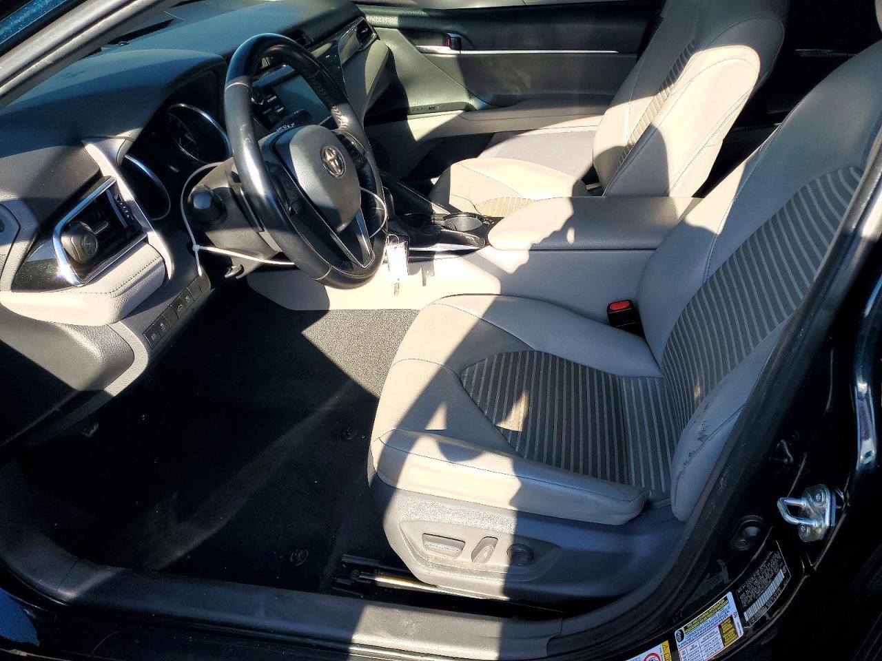 2018 Toyota Camry Se - zdjęcie 7