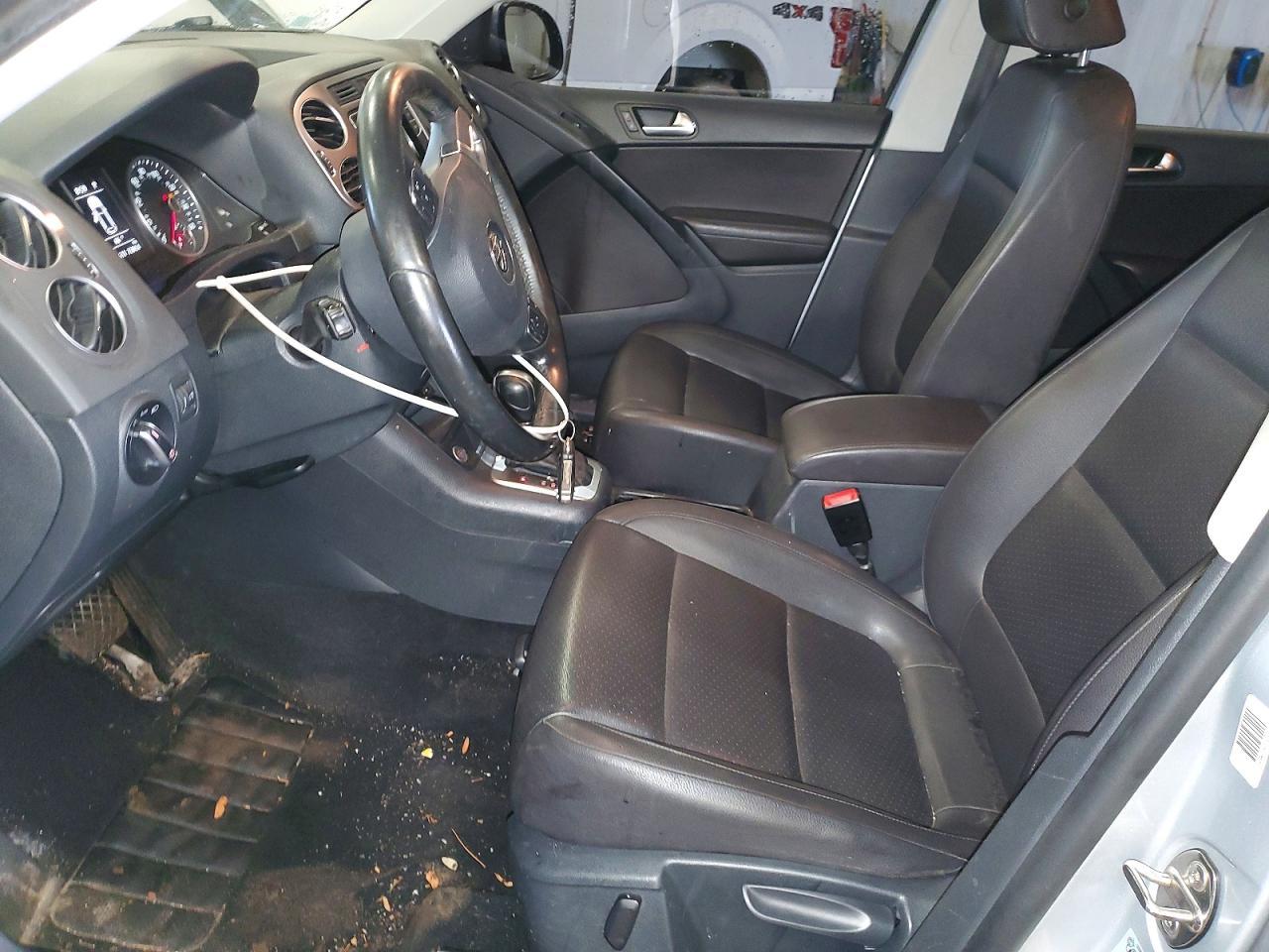 2016 Volkswagen Tiguan S - zdjęcie 7