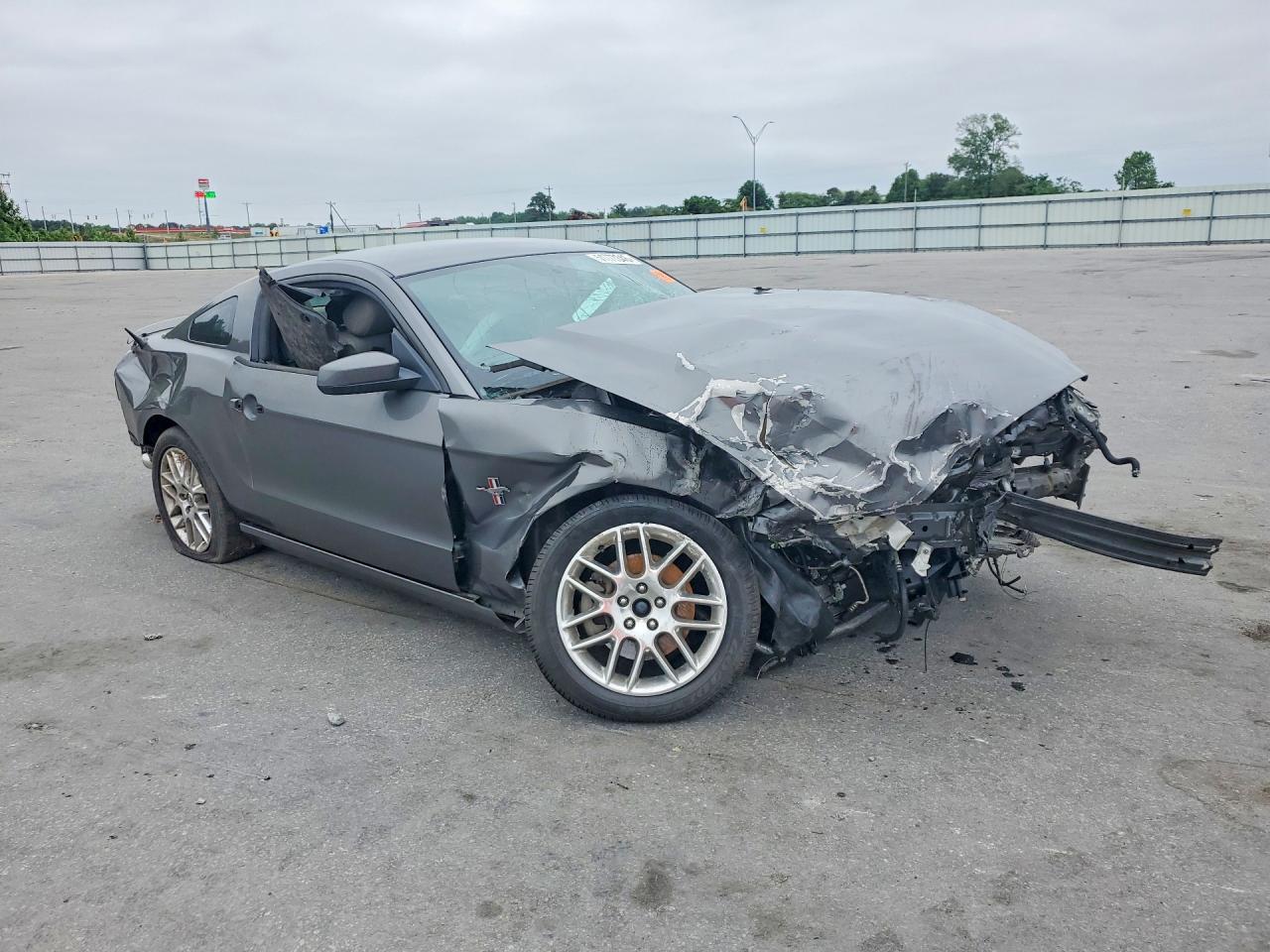 2013 Ford Mustang - zdjęcie 4