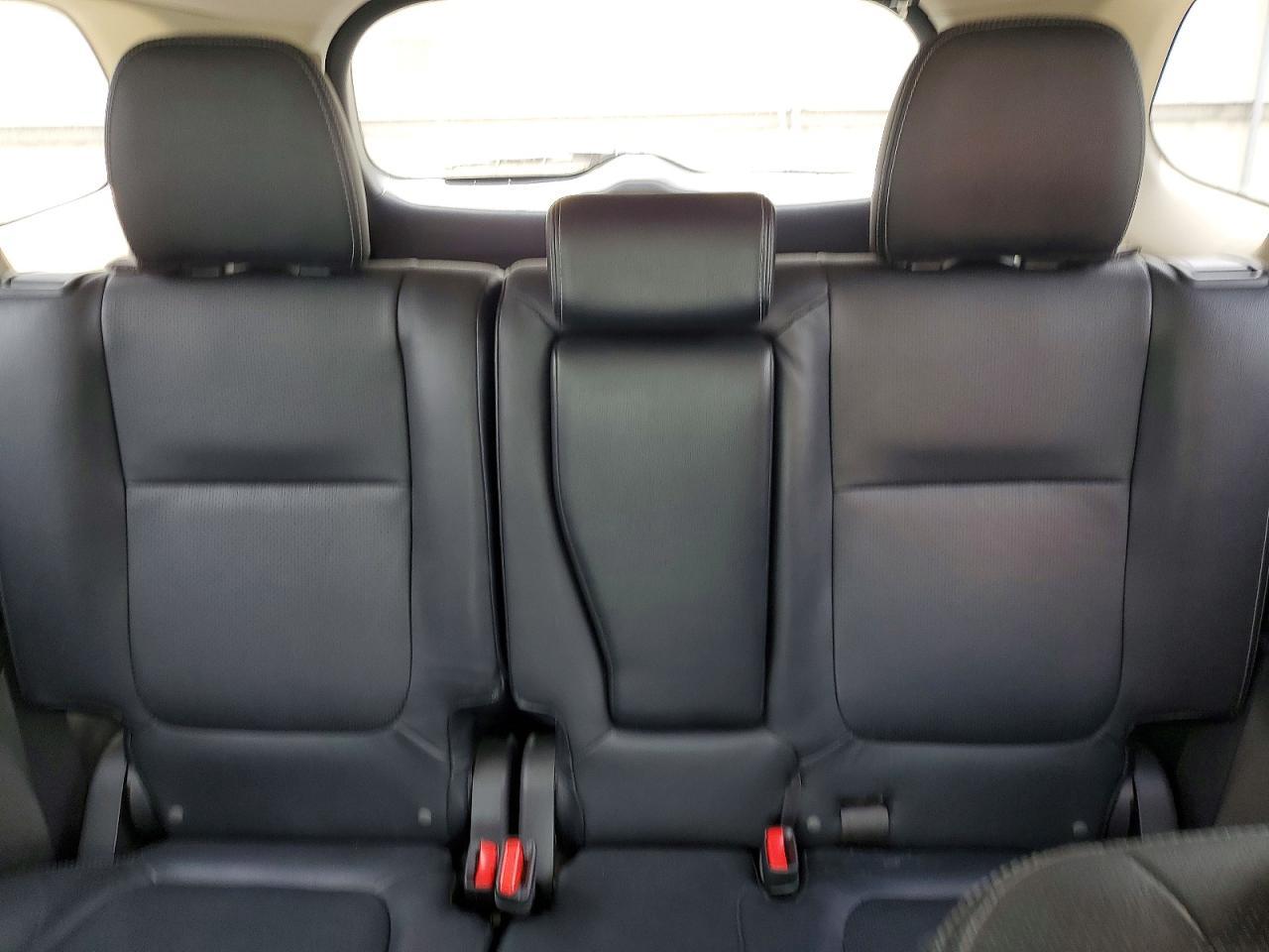 2016 Mitsubishi Outlander Se - zdjęcie 10