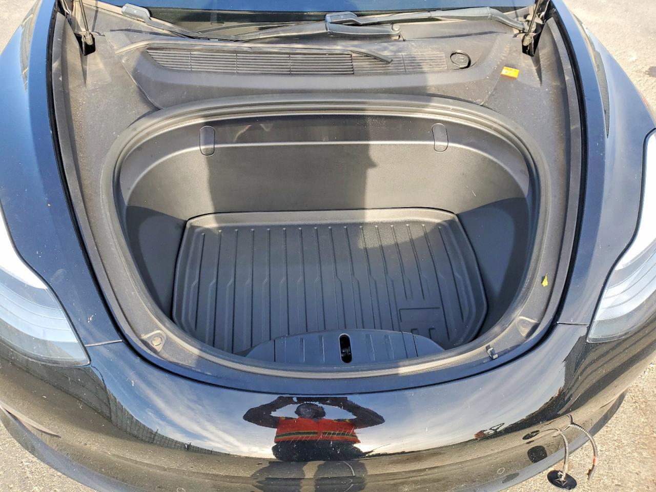 2018 Tesla Model 3 - zdjęcie 11