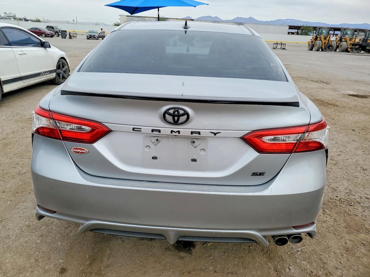 2020 Toyota Camry Se Nightshade - zdjęcie 6
