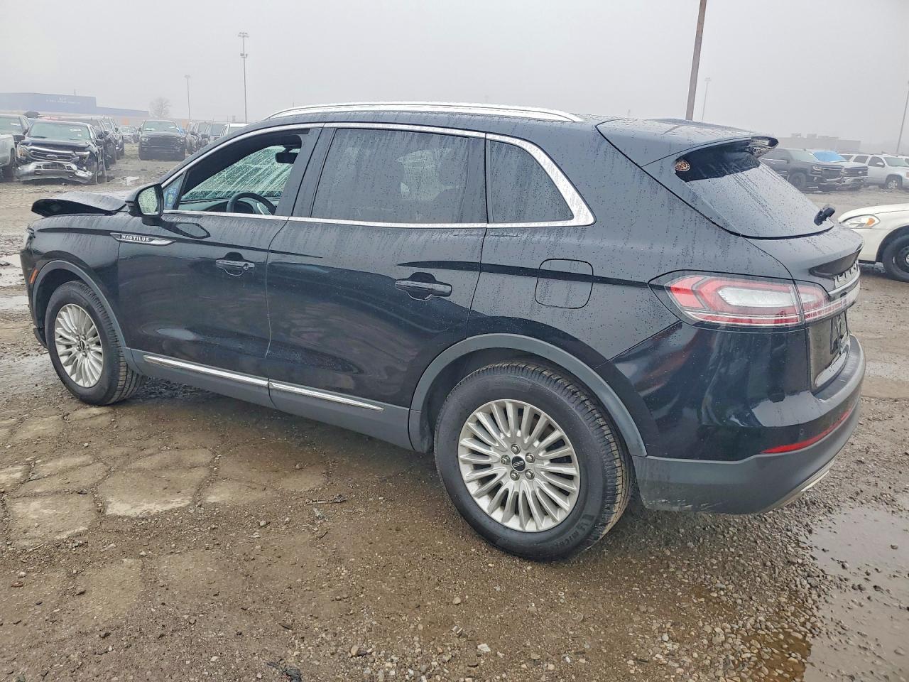 2019 Lincoln Townhouse Nautilus - zdjęcie 2