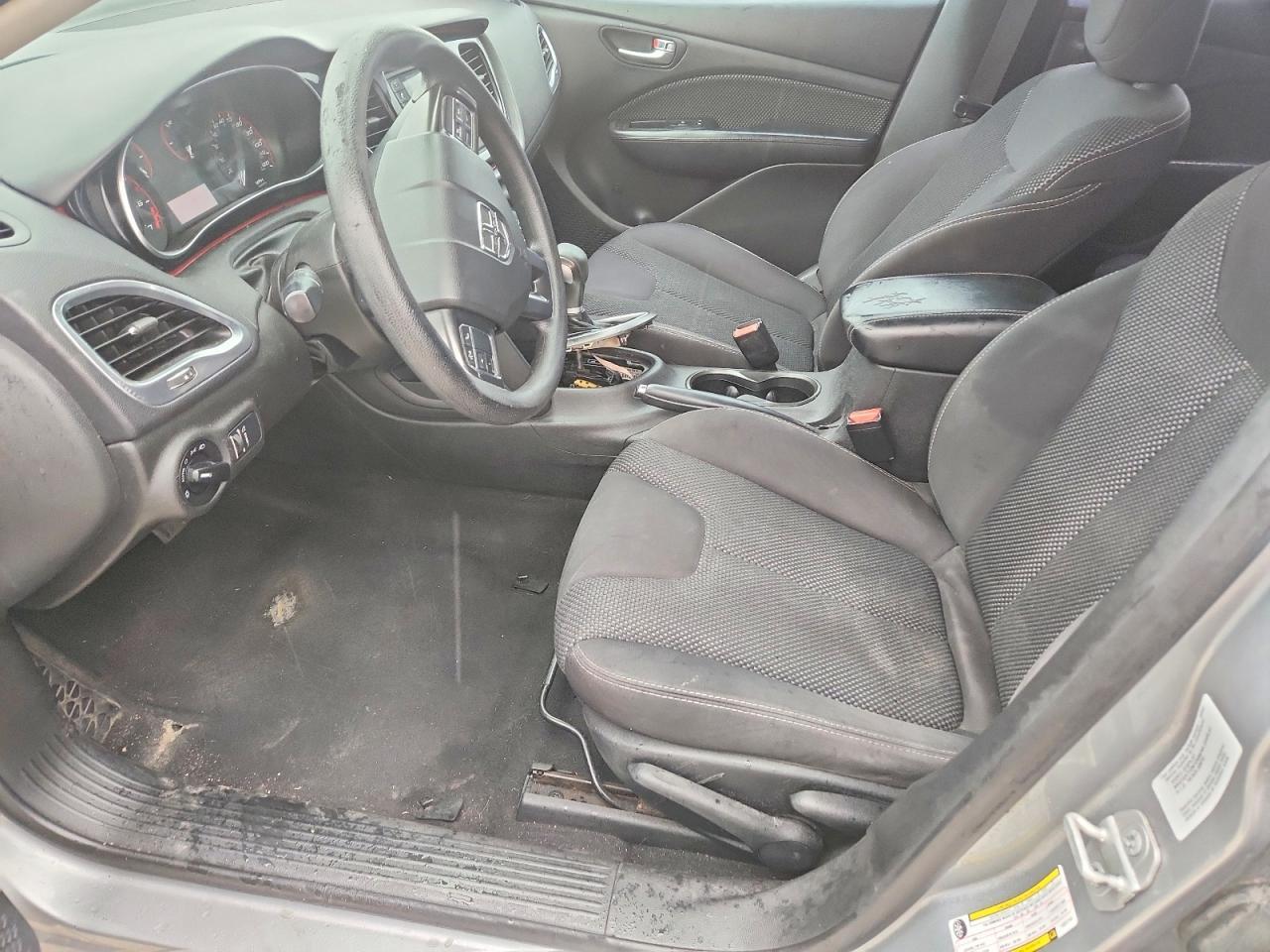 2015 Dodge Dart Sxt - zdjęcie 7