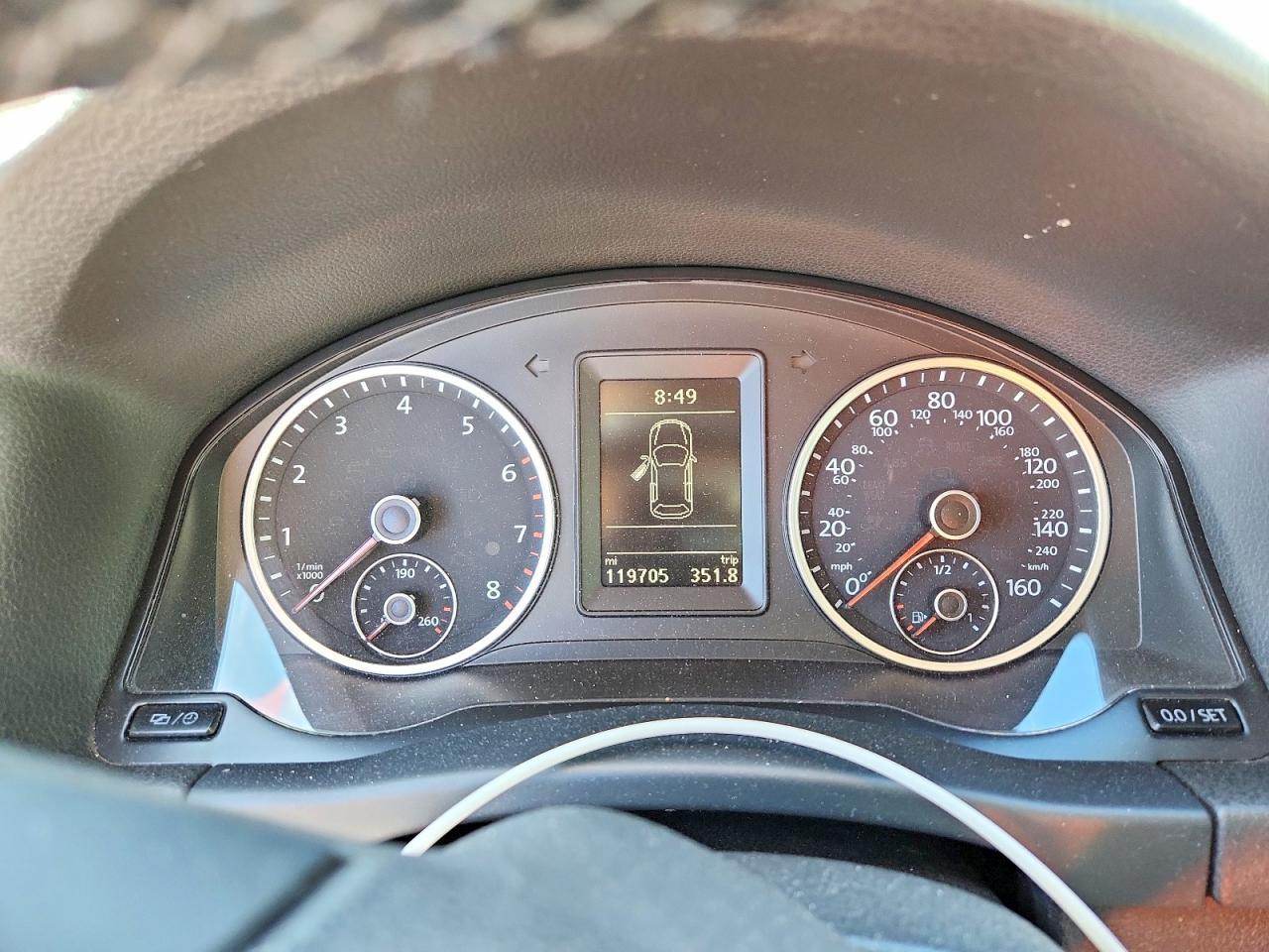 2017 Volkswagen Tiguan Sel - zdjęcie 9