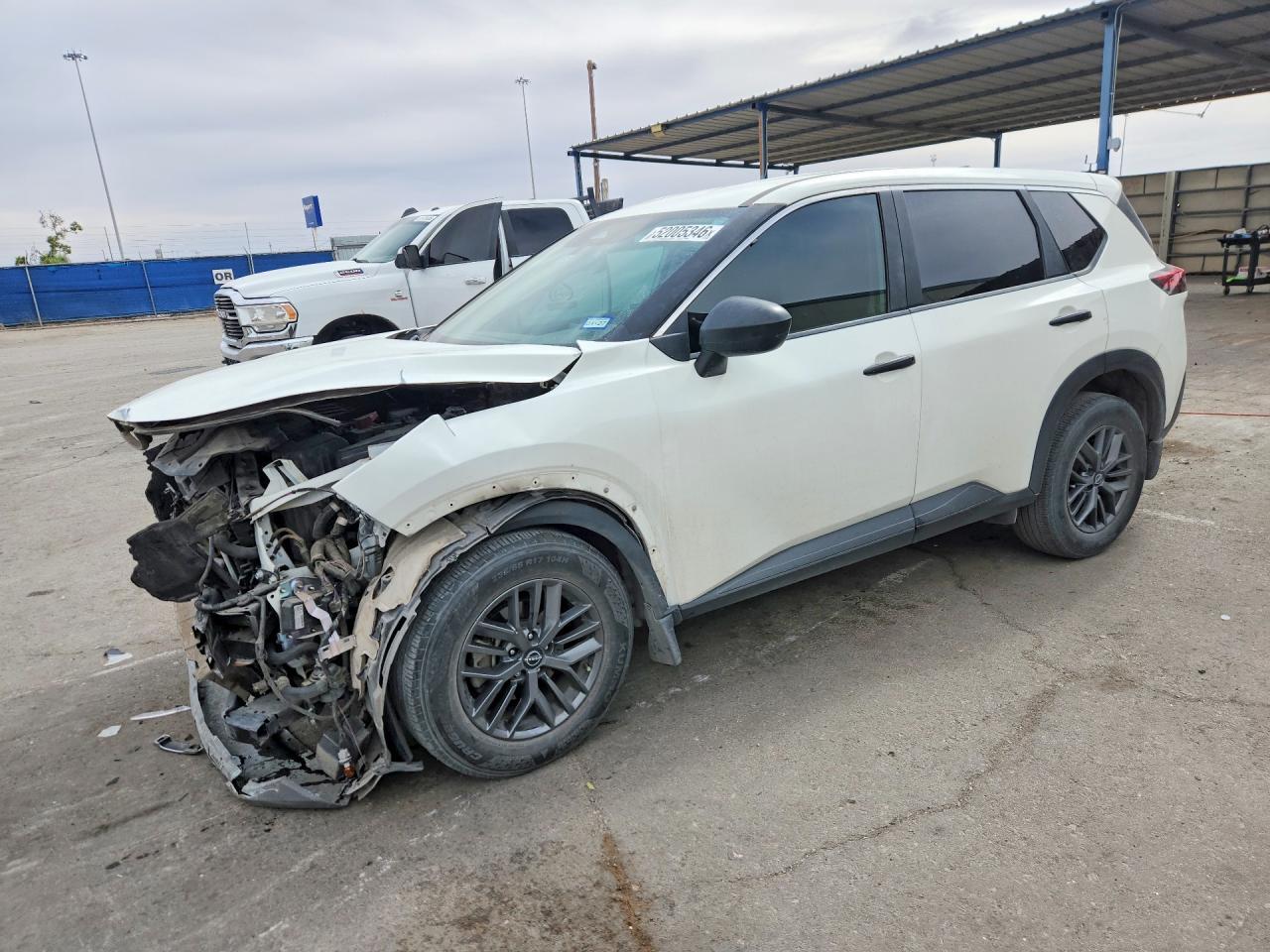 2023 Nissan Rogue S - zdjęcie główne