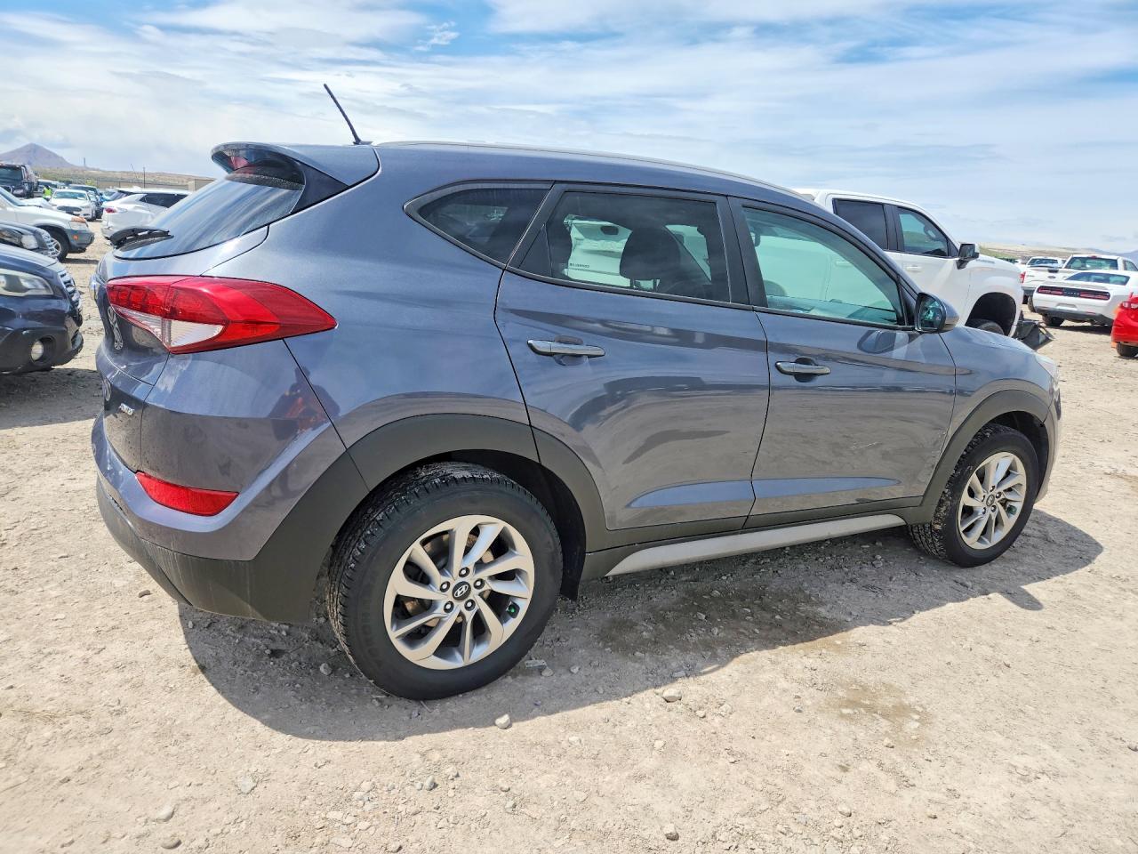 2017 Hyundai Tucson - zdjęcie 3