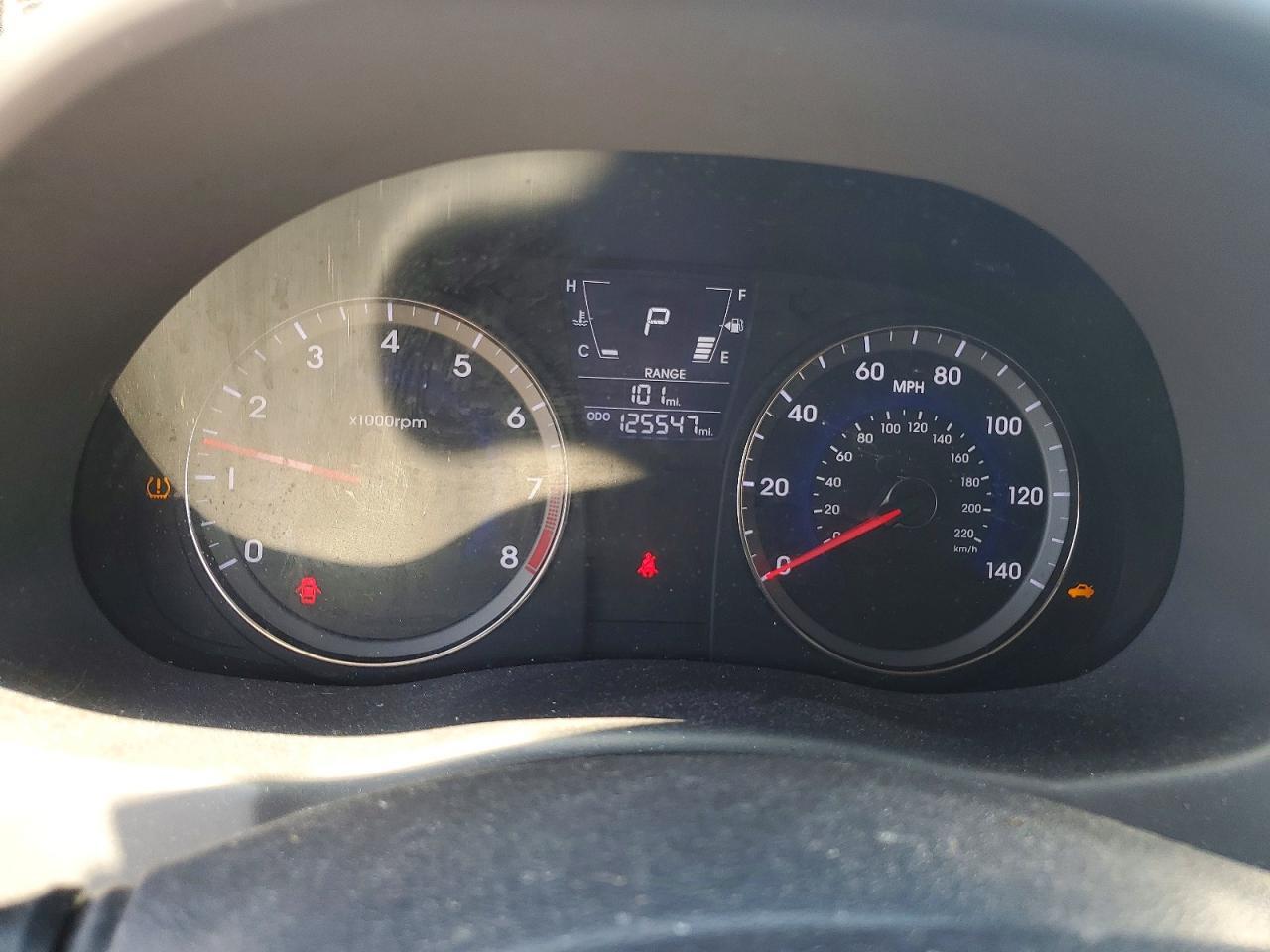 2013 Hyundai Accent Gls - zdjęcie 9