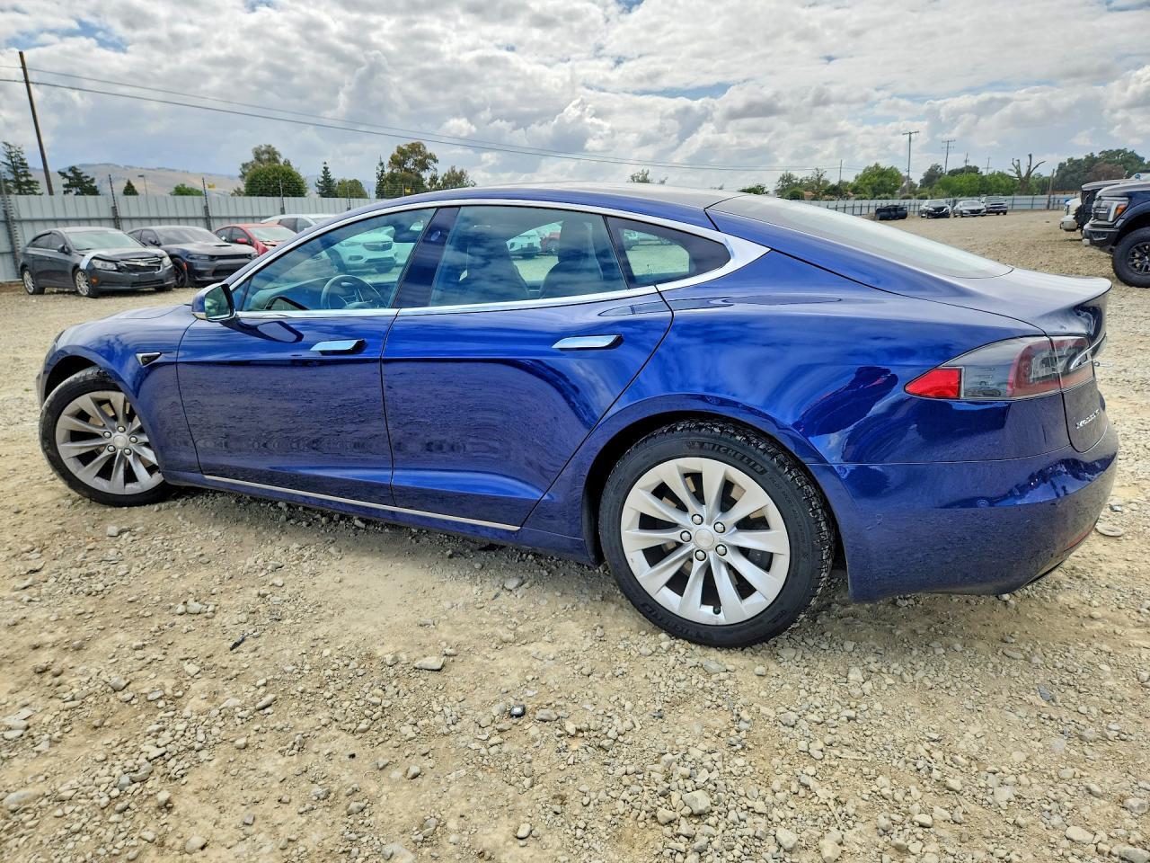 2018 Tesla Model S - zdjęcie 2