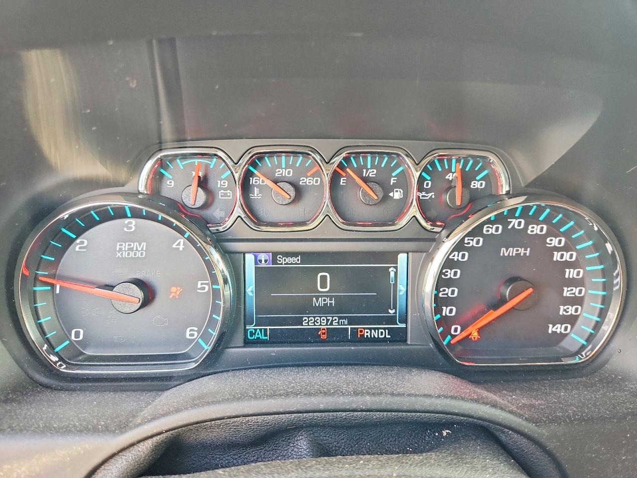 2018 Chevrolet Tahoe C1500 Lt - zdjęcie 9