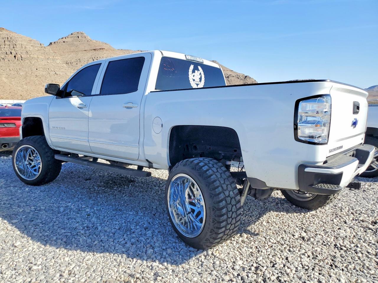 2016 Chevrolet Silverado C1500 Lt - zdjęcie 2
