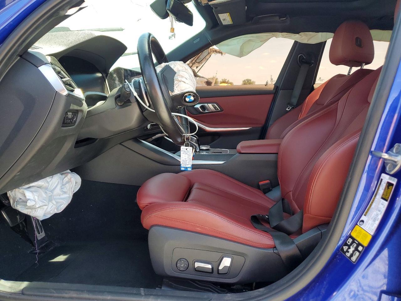 2022 BMW 330Xi - zdjęcie 7