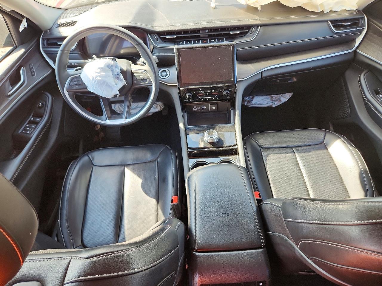 2023 Jeep Grand Cherokee L Limited - zdjęcie 8