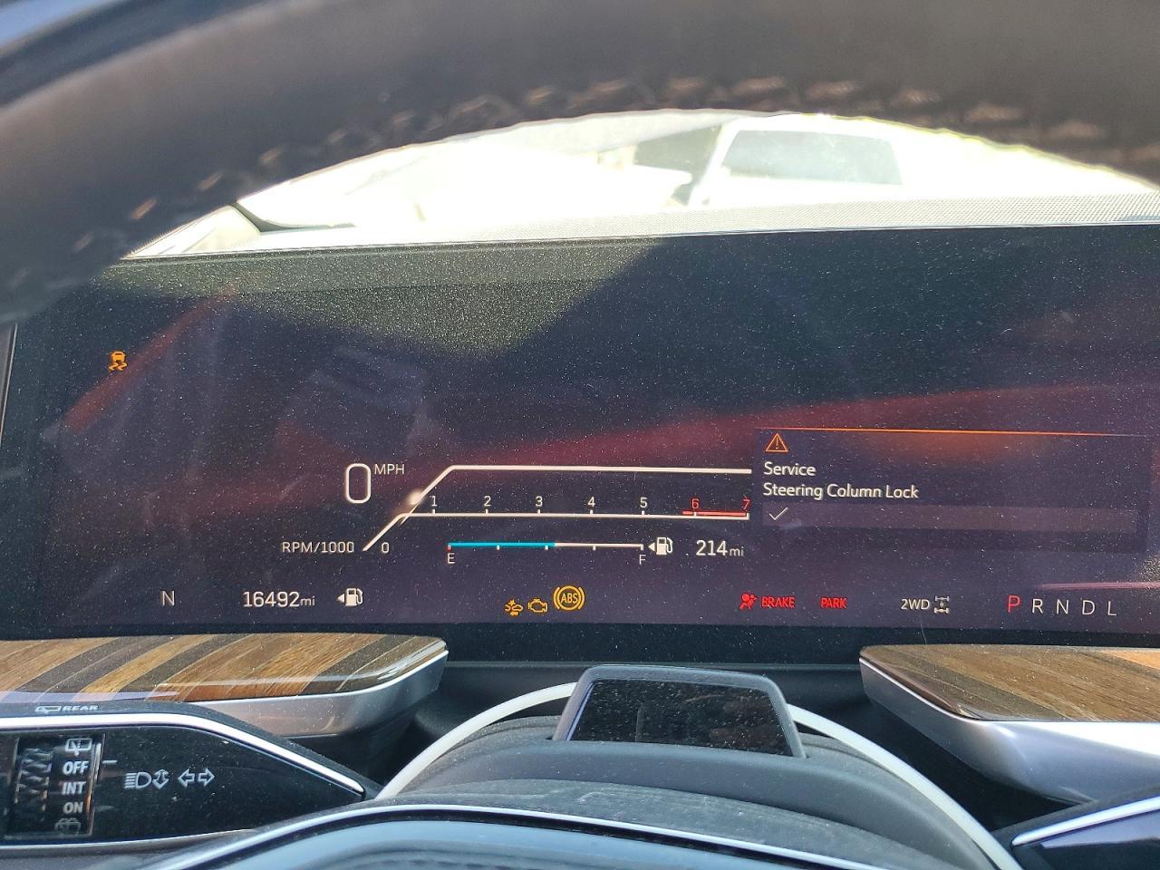 2025 Cadillac Escalade Sport Platinum - zdjęcie 9