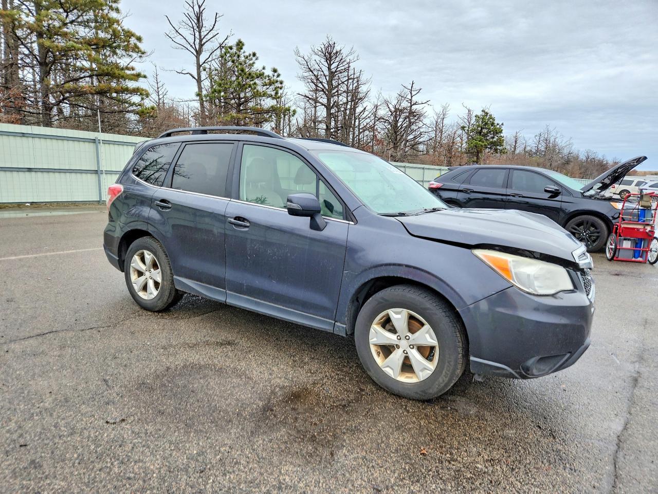 2014 Subaru Forester 2.5I Touring - zdjęcie 4