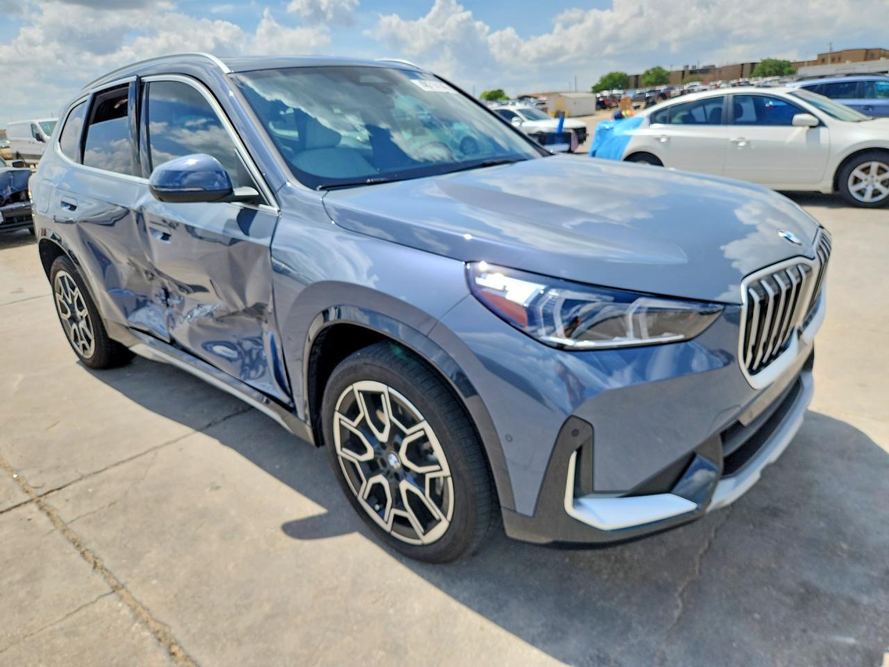 2026 BMW X1 xDrive28I - zdjęcie 4
