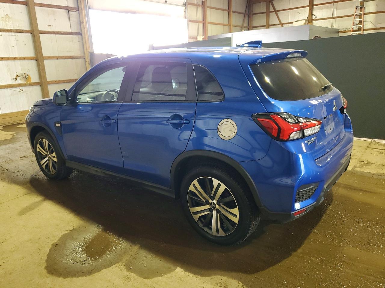 2020 Mitsubishi Outlander Sport Es - zdjęcie 2