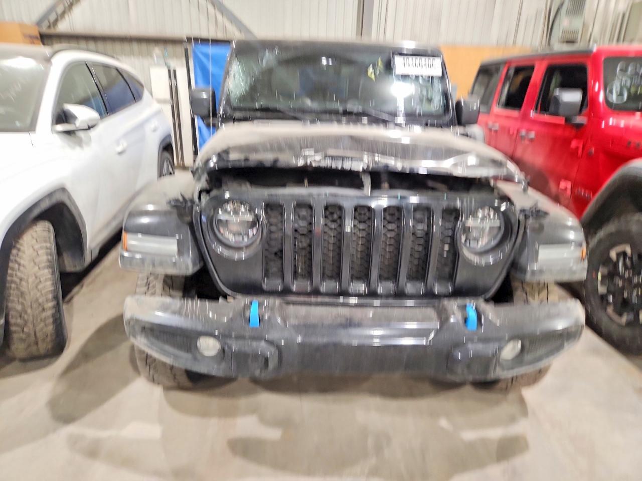2021 Jeep Wrangler Unlimited Sahara 4Xe - zdjęcie 5