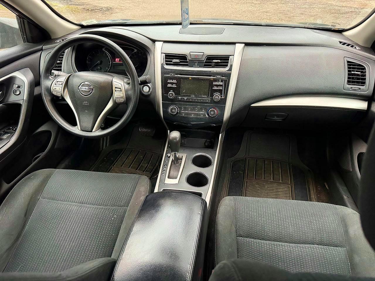 2015 Nissan Altima 2.5 S - zdjęcie 9