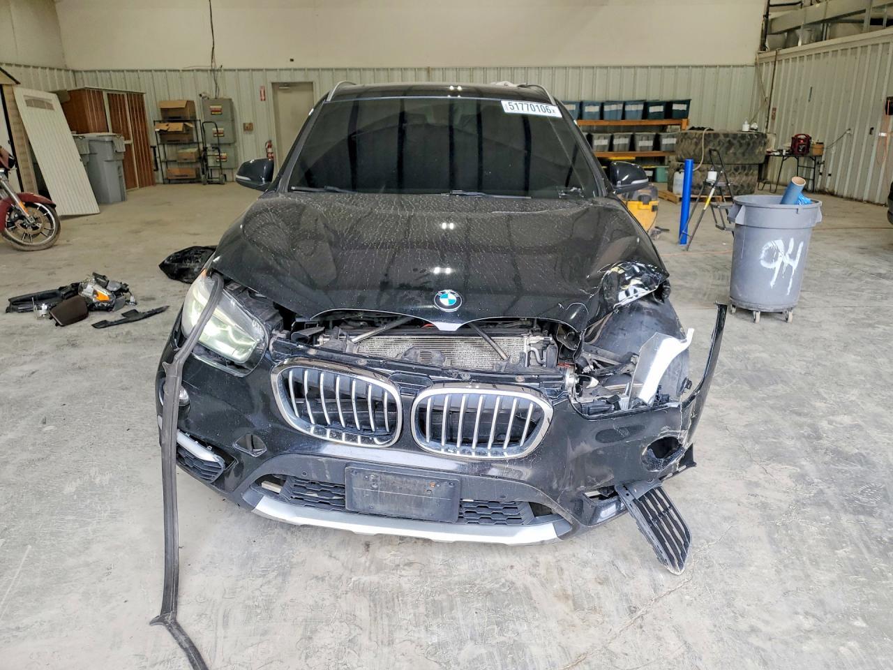 BMW X1 - zdjęcie 5