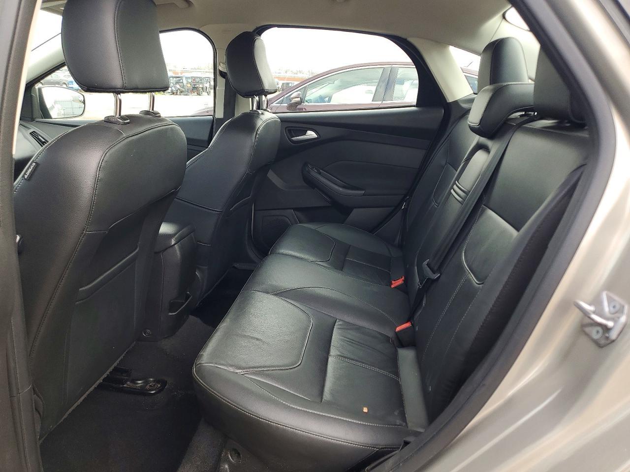 2015 Ford Focus Se - zdjęcie 10