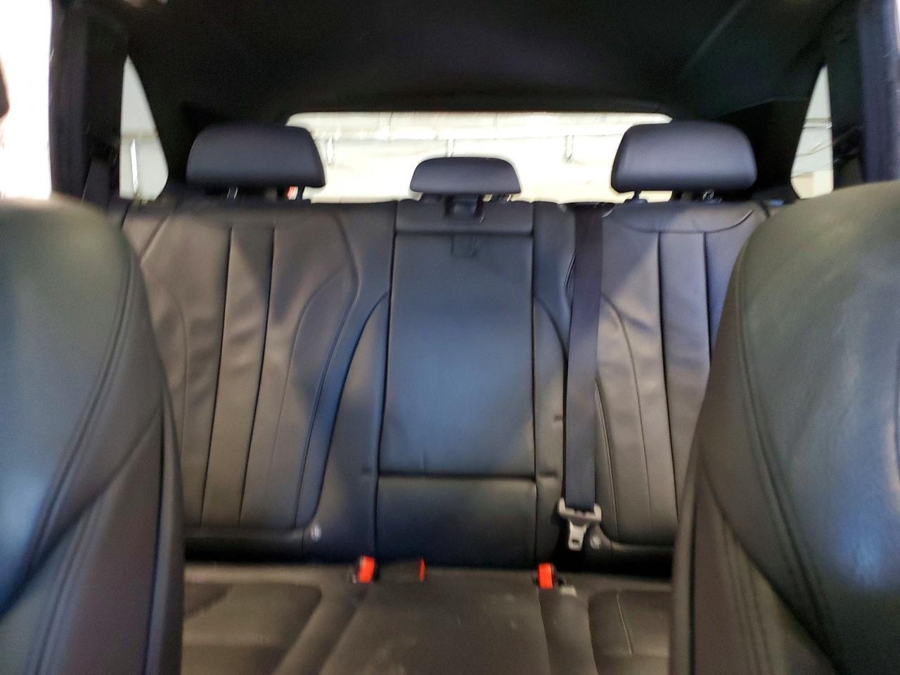 2017 BMW X5 xDrive35I - zdjęcie 10
