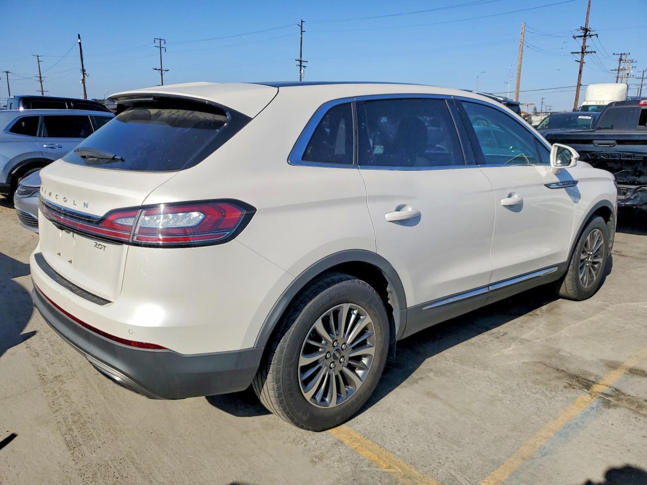 2019 Lincoln Nautilus Select - zdjęcie 3