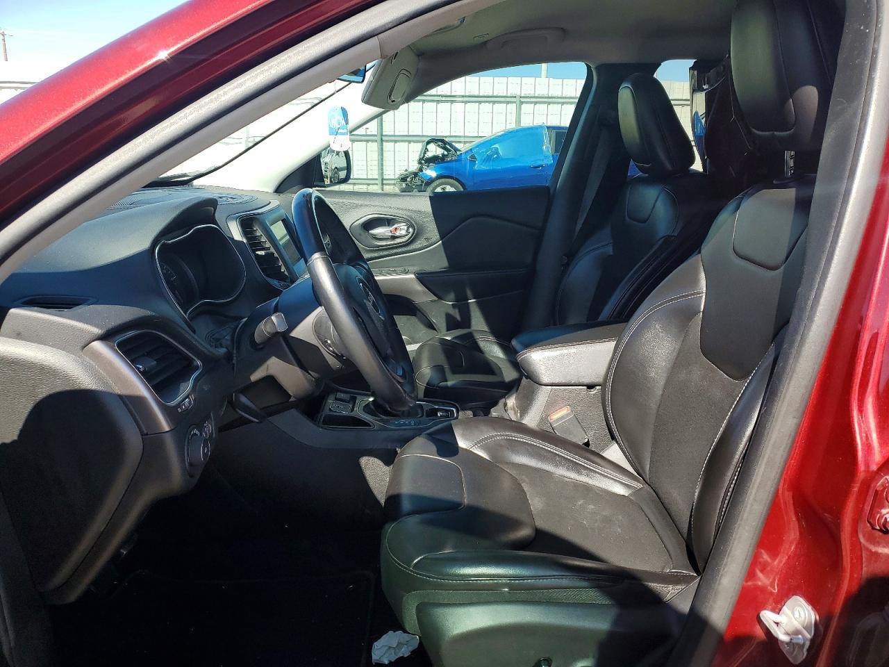 2019 Jeep Cherokee Latitude Plus - zdjęcie 7